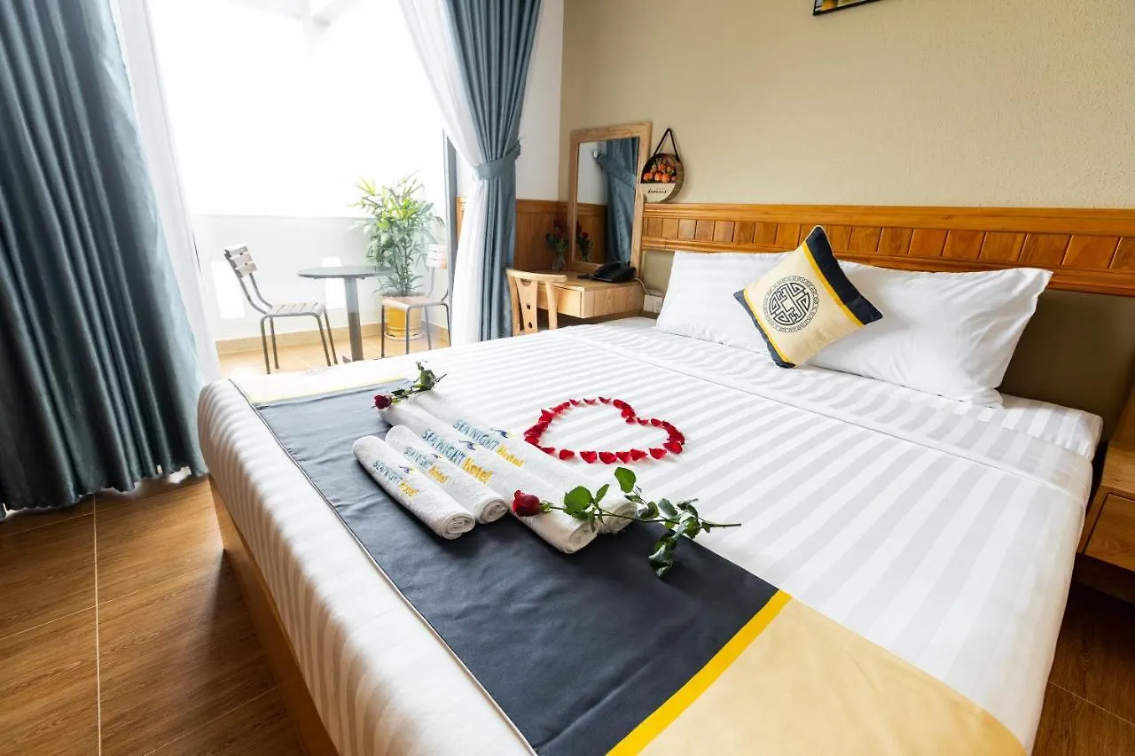 Sea Night Hotel 판티엣 3*,