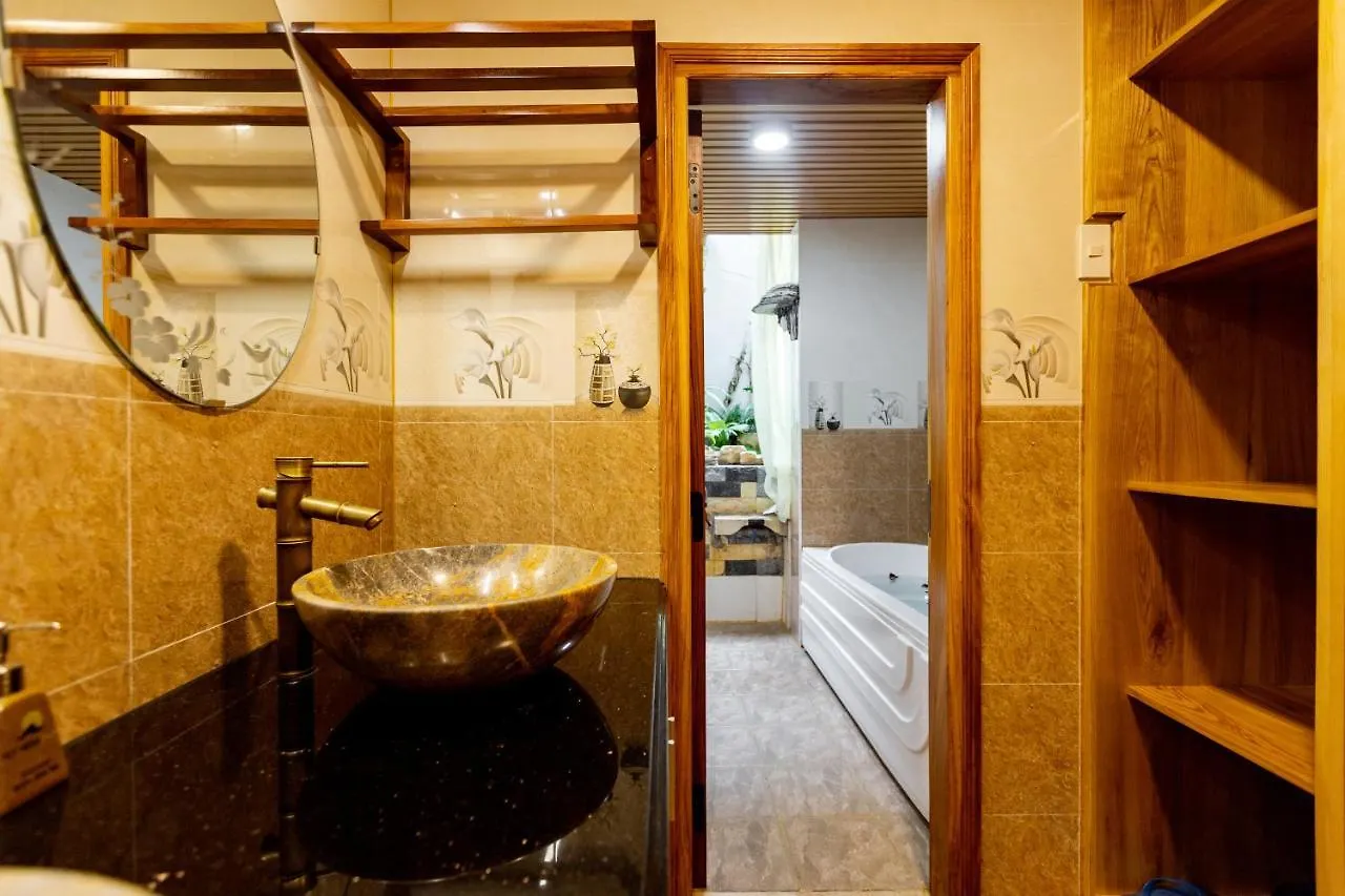 ***  Sea Night Hotel Phan Thiet Vietnam