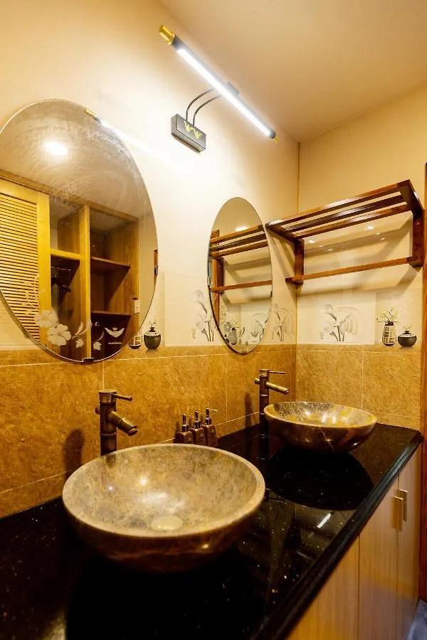 Sea Night Hotel Phan Thiet 3*,