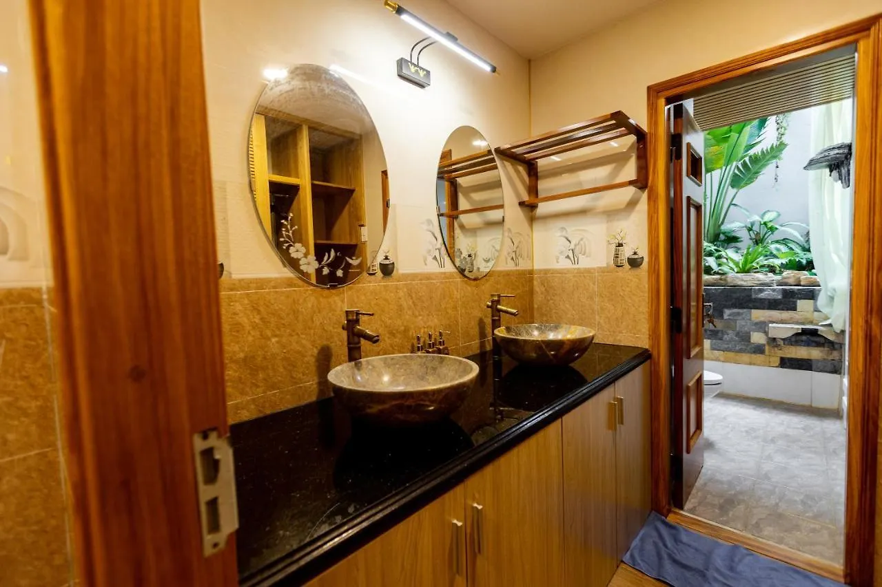 Sea Night Hotel Phan Thiet 3*,